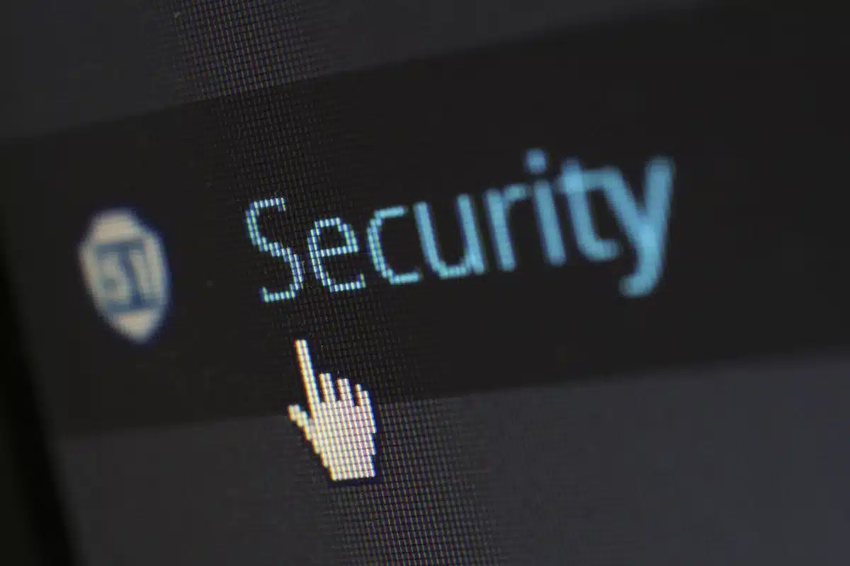 cybersécurité  réseaux-sociaux